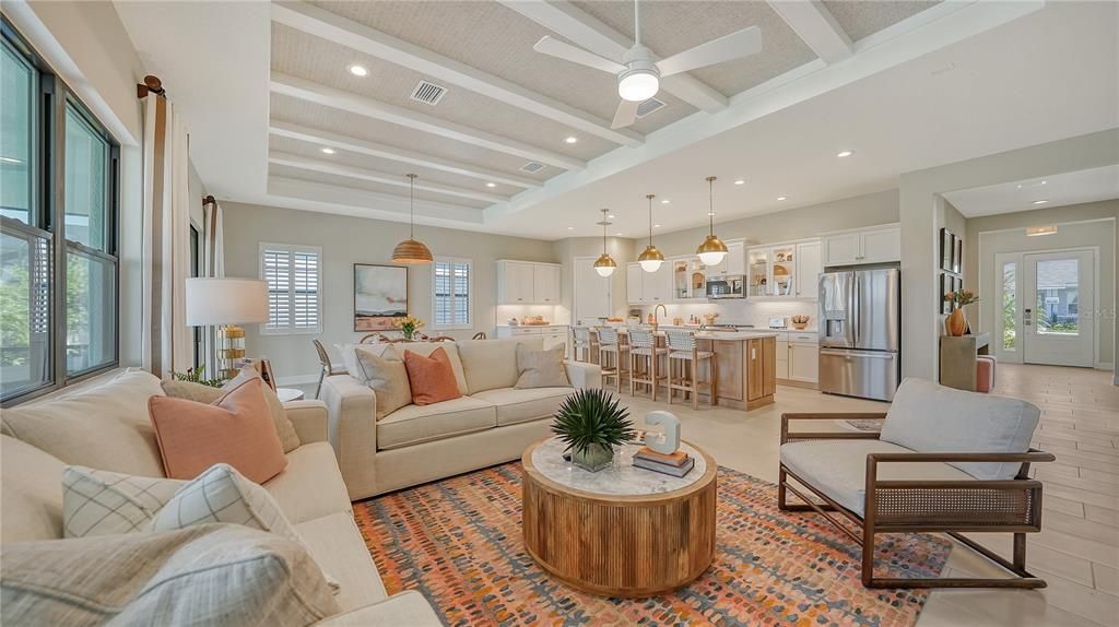 Active With Contract: $706,990 (4 beds, 3 baths, 2456 Square Feet)