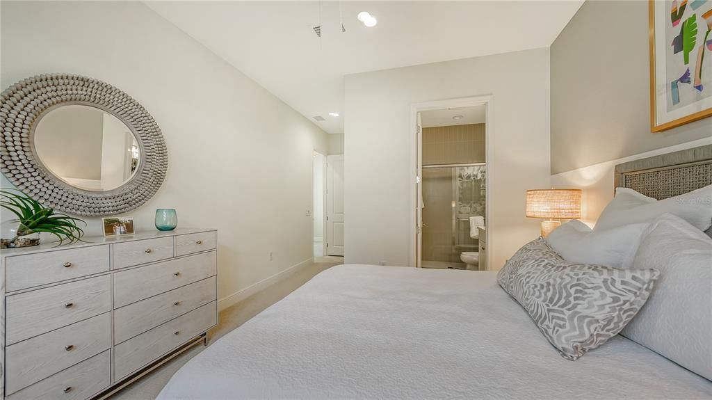 Active With Contract: $706,990 (4 beds, 3 baths, 2456 Square Feet)