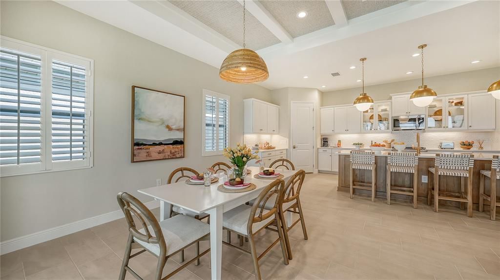 Active With Contract: $706,990 (4 beds, 3 baths, 2456 Square Feet)