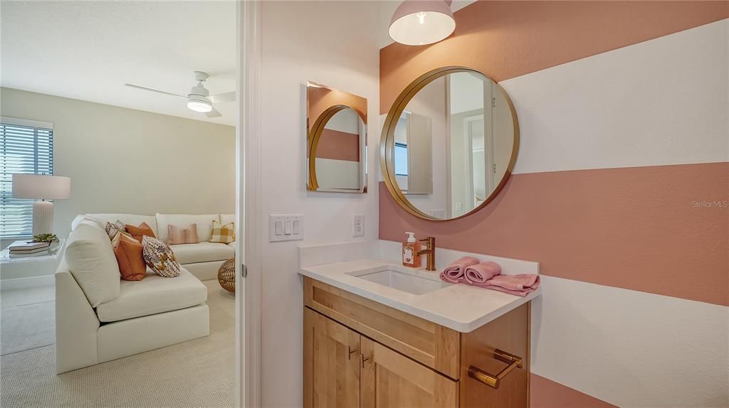 Active With Contract: $706,990 (4 beds, 3 baths, 2456 Square Feet)