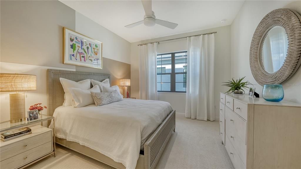 Active With Contract: $706,990 (4 beds, 3 baths, 2456 Square Feet)