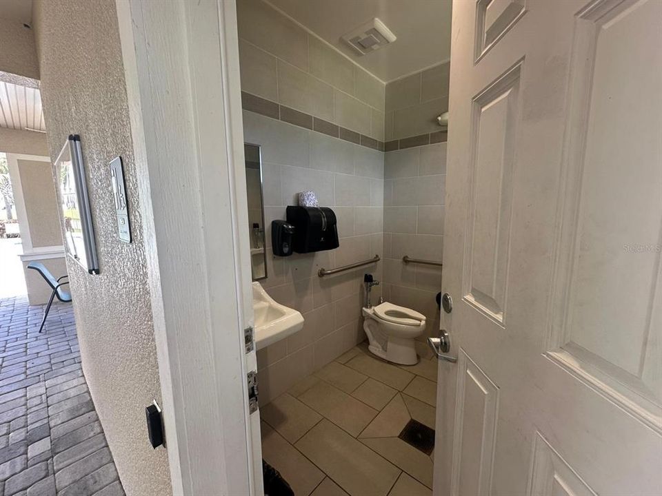 En Renta: $1,950 (3 camas, 2 baños, 1480 Pies cuadrados)