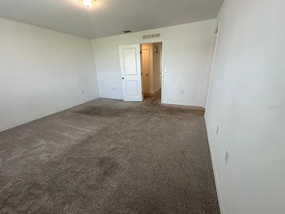 En Renta: $1,950 (3 camas, 2 baños, 1480 Pies cuadrados)