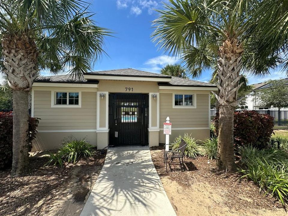 En Renta: $1,950 (3 camas, 2 baños, 1480 Pies cuadrados)