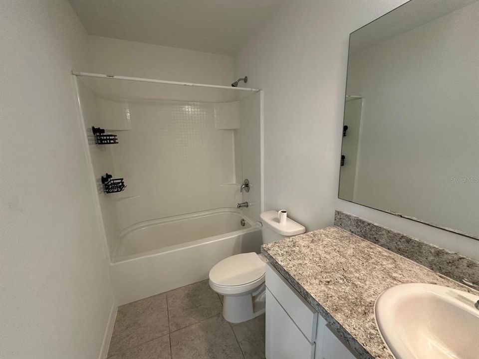 En Renta: $1,950 (3 camas, 2 baños, 1480 Pies cuadrados)