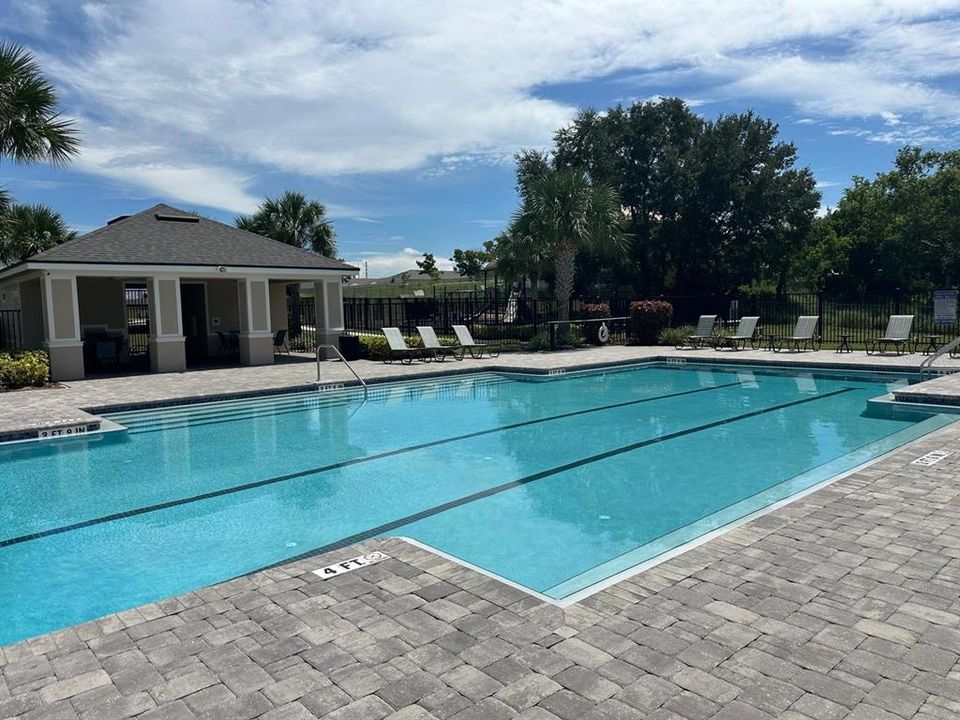 En Renta: $1,950 (3 camas, 2 baños, 1480 Pies cuadrados)