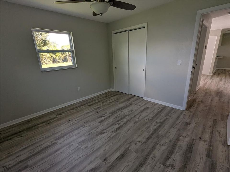 For Sale: $275,000 (3 beds, 1 baths, 1128 Square Feet)