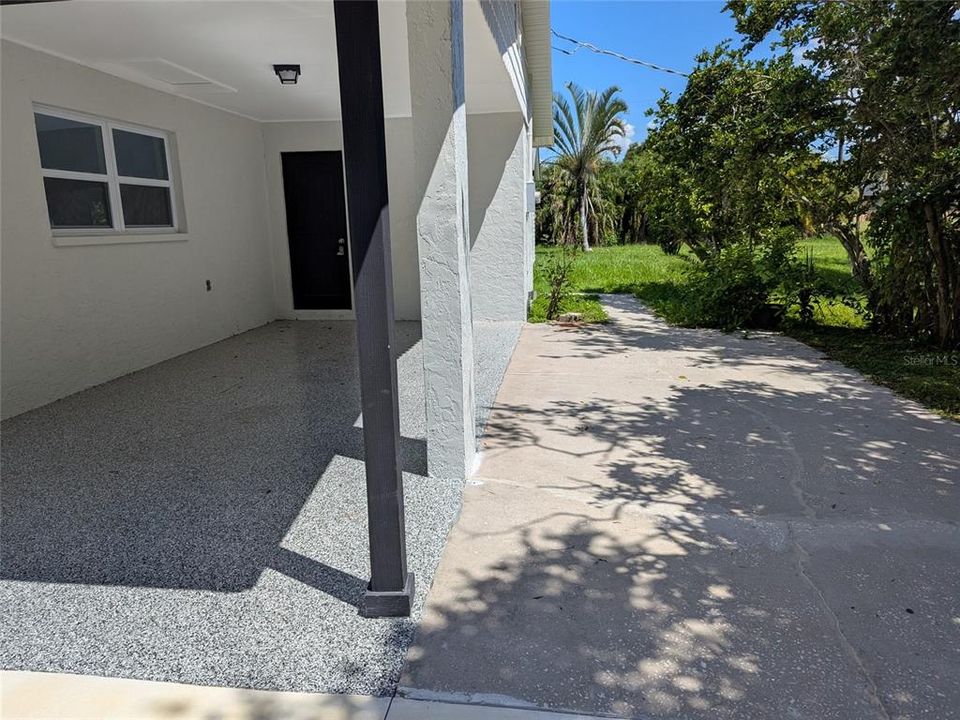 For Sale: $275,000 (3 beds, 1 baths, 1128 Square Feet)