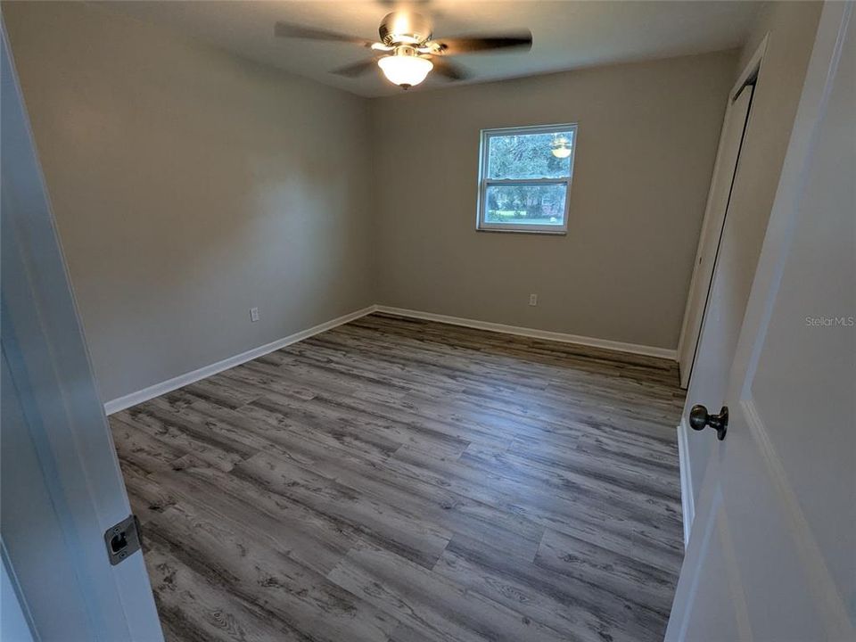 For Sale: $275,000 (3 beds, 1 baths, 1128 Square Feet)