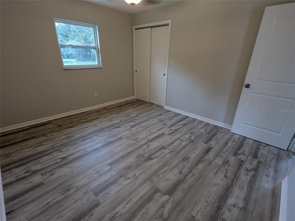 For Sale: $275,000 (3 beds, 1 baths, 1128 Square Feet)