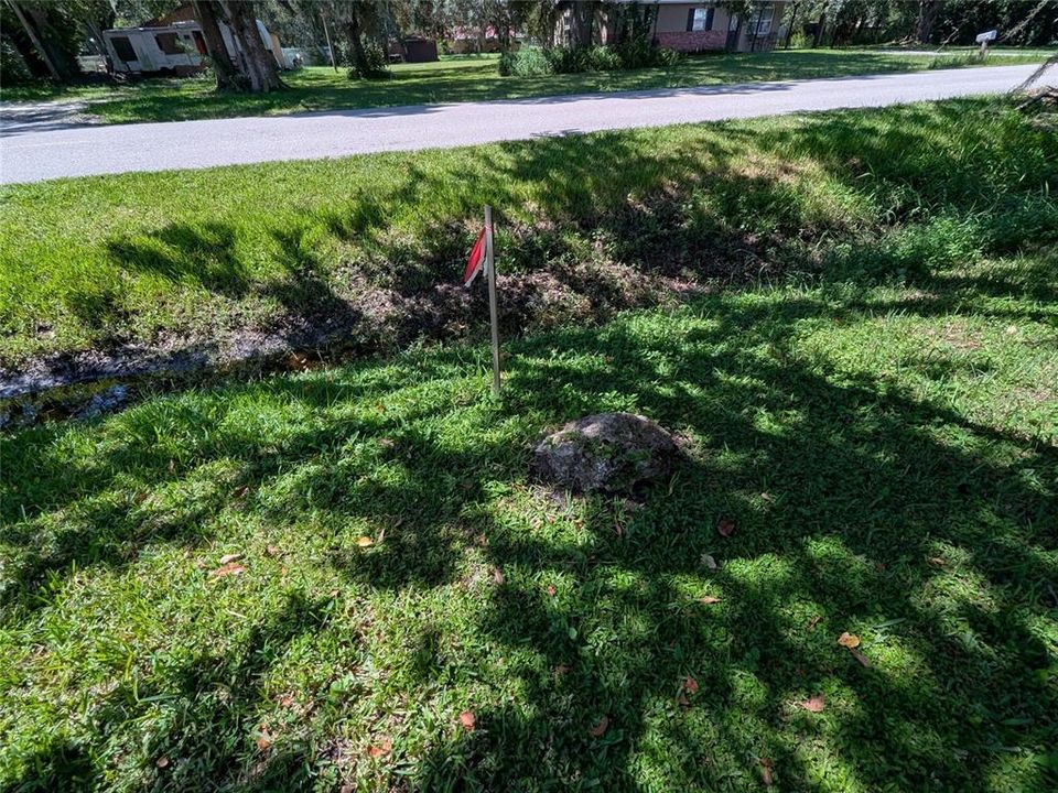 For Sale: $275,000 (3 beds, 1 baths, 1128 Square Feet)