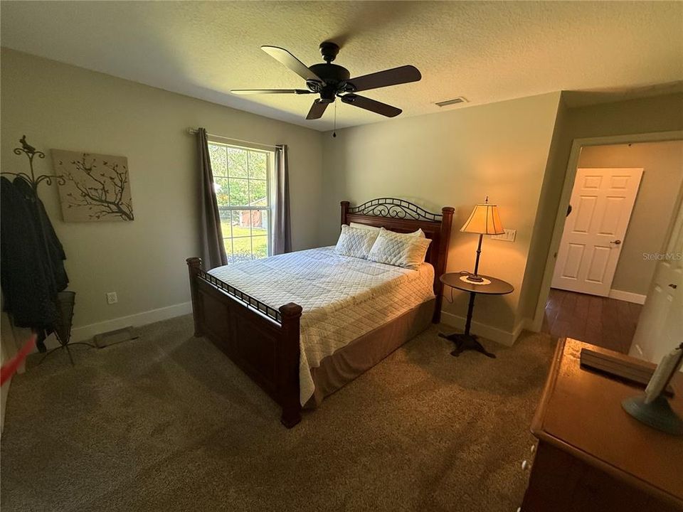 En Venta: $619,000 (3 camas, 2 baños, 1791 Pies cuadrados)