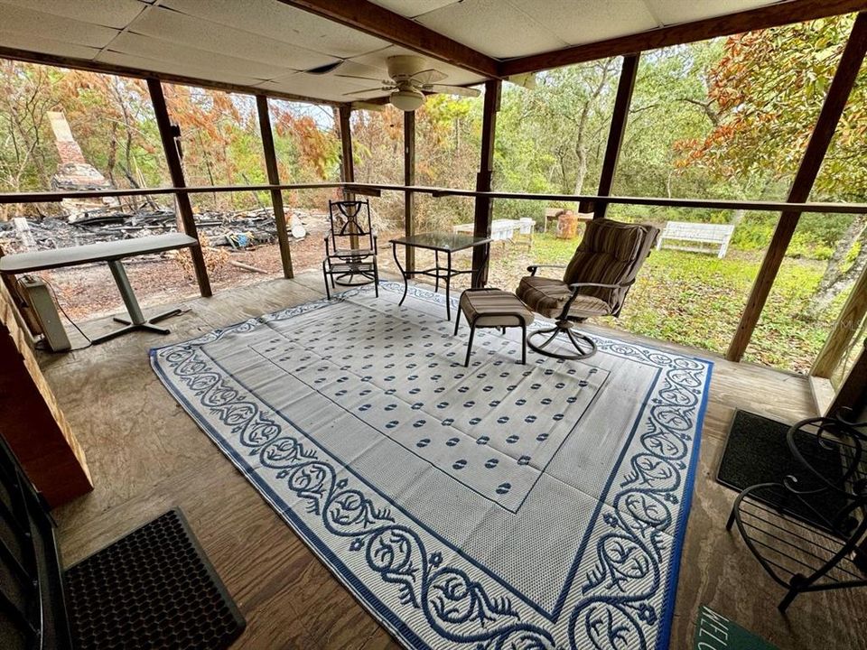 待售: $92,000 (2 贝兹, 1 浴室, 676 平方英尺)