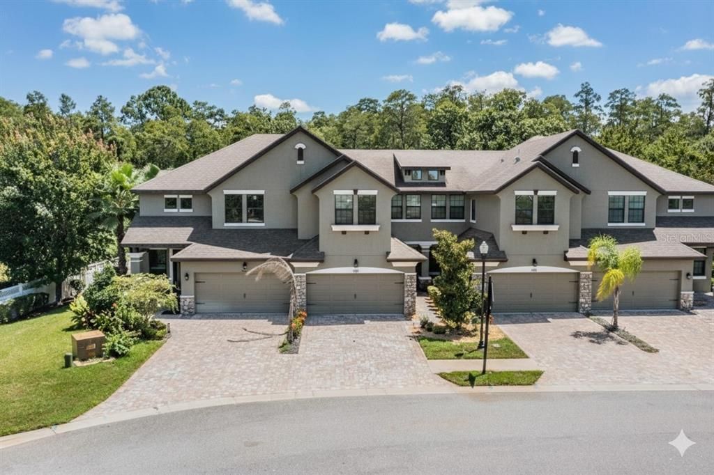 Active With Contract: $339,900 (3 beds, 2 baths, 1748 Square Feet)