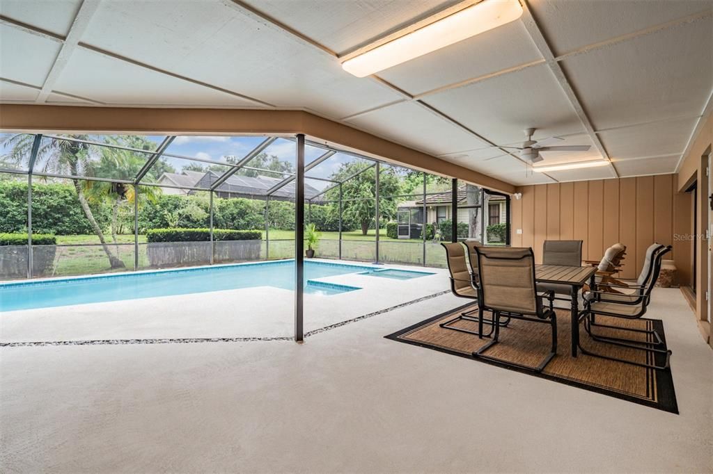 For Sale: $1,075,000 (4 beds, 3 baths, 3617 Square Feet)