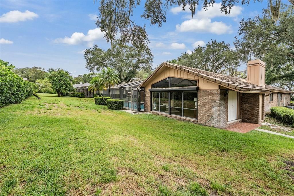 For Sale: $1,075,000 (4 beds, 3 baths, 3617 Square Feet)