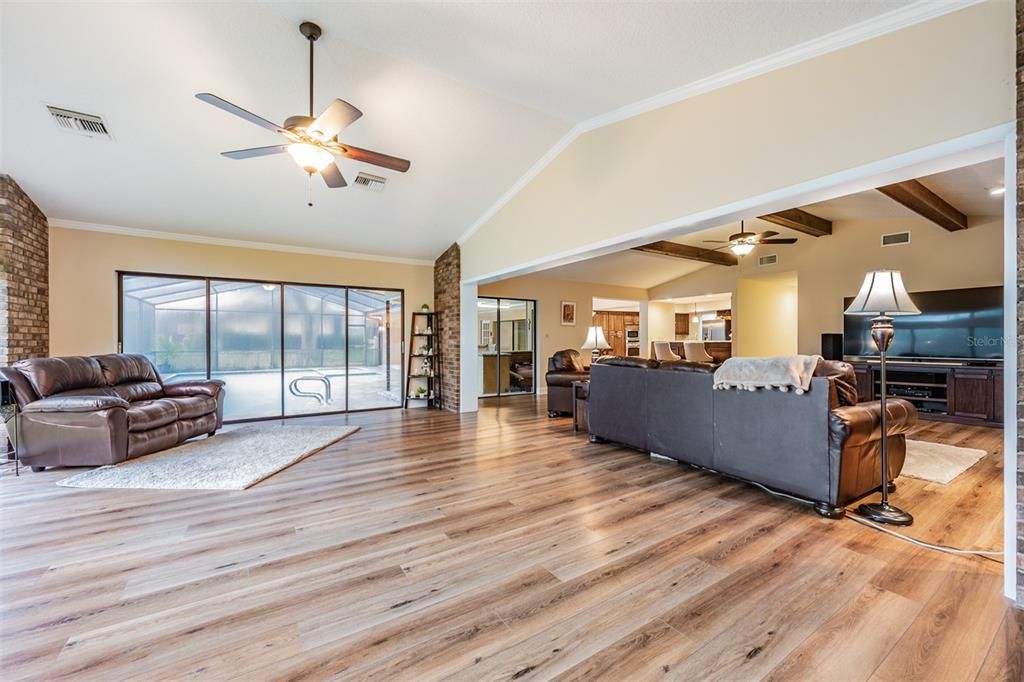 For Sale: $1,075,000 (4 beds, 3 baths, 3617 Square Feet)