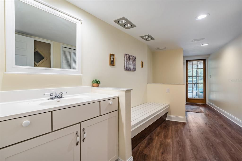 For Sale: $1,075,000 (4 beds, 3 baths, 3617 Square Feet)