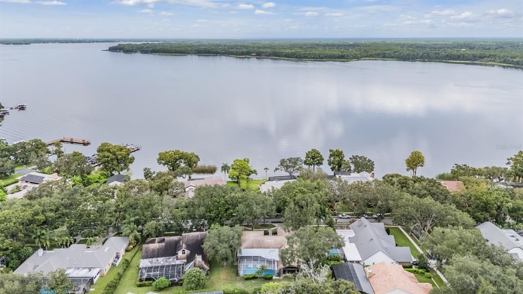 For Sale: $1,075,000 (4 beds, 3 baths, 3617 Square Feet)