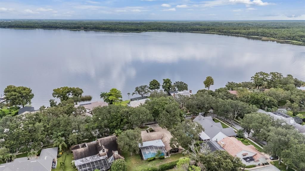 For Sale: $1,075,000 (4 beds, 3 baths, 3617 Square Feet)