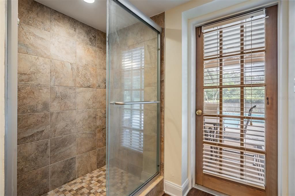 For Sale: $1,075,000 (4 beds, 3 baths, 3617 Square Feet)