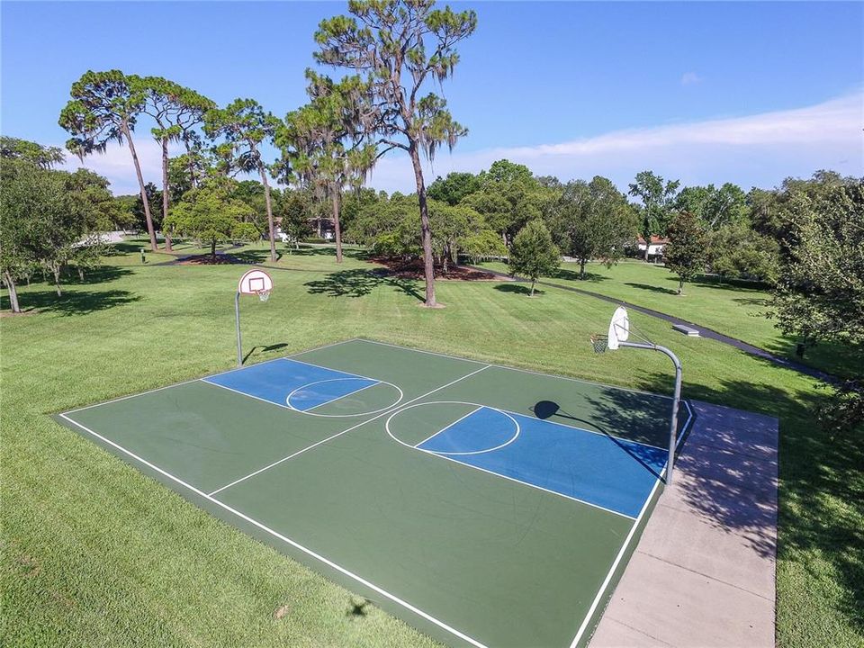 For Sale: $1,075,000 (4 beds, 3 baths, 3617 Square Feet)