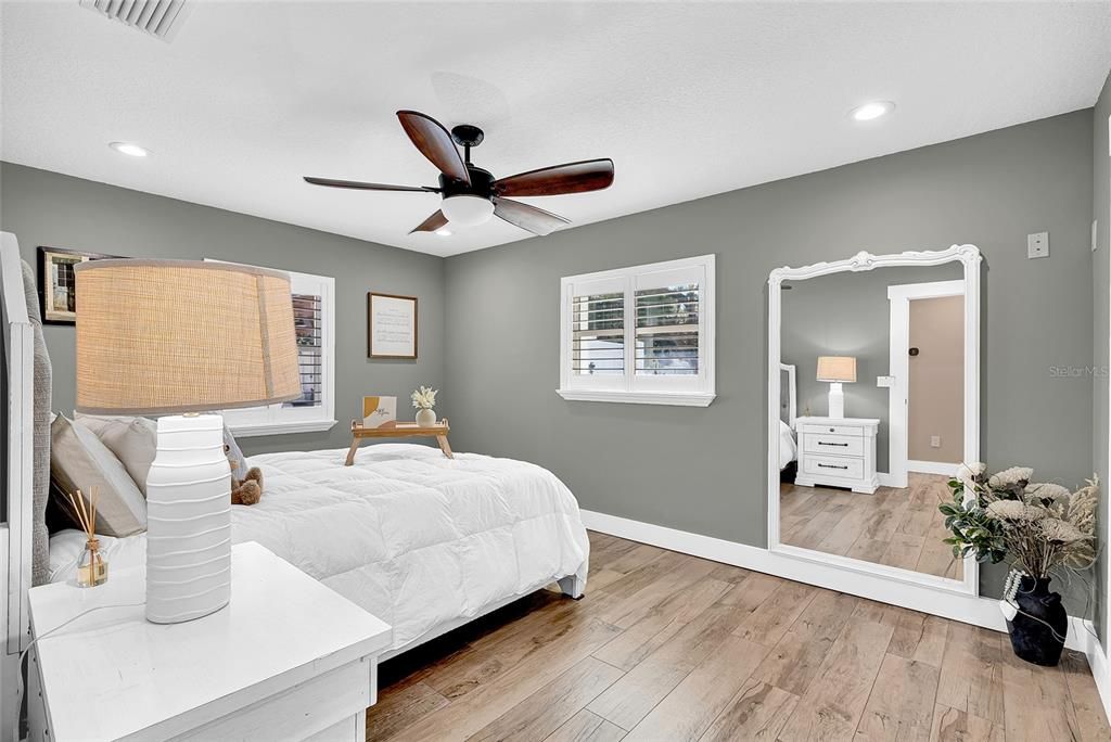 En Venta: $1,600,000 (3 camas, 3 baños, 3023 Pies cuadrados)