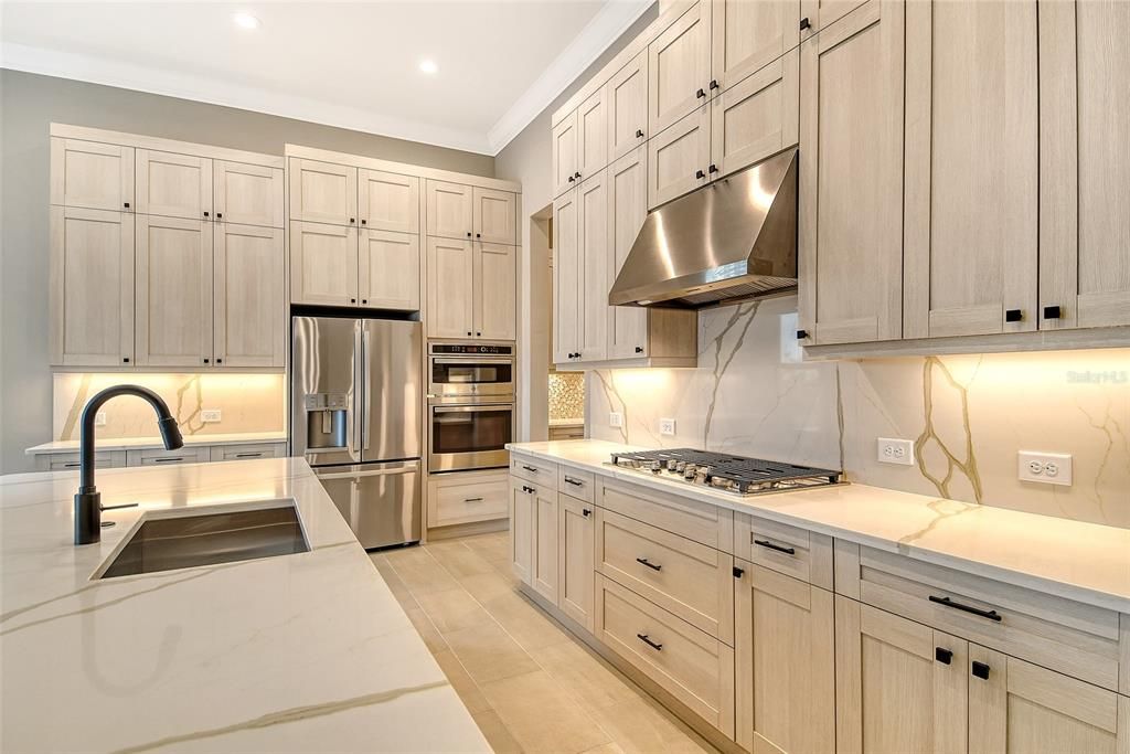 For Sale: $984,990 (3 beds, 3 baths, 2646 Square Feet)