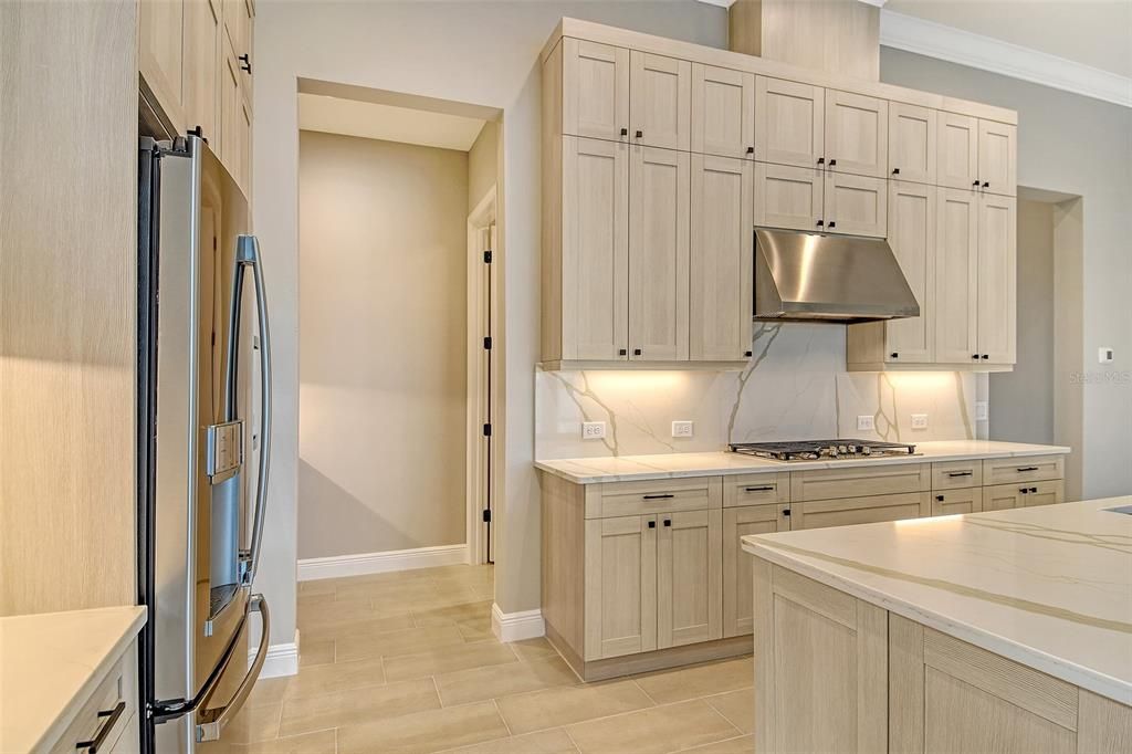 For Sale: $984,990 (3 beds, 3 baths, 2646 Square Feet)