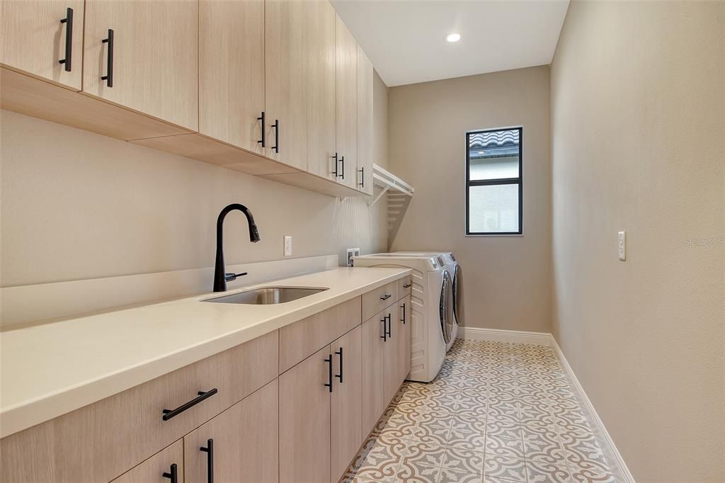 For Sale: $984,990 (3 beds, 3 baths, 2646 Square Feet)