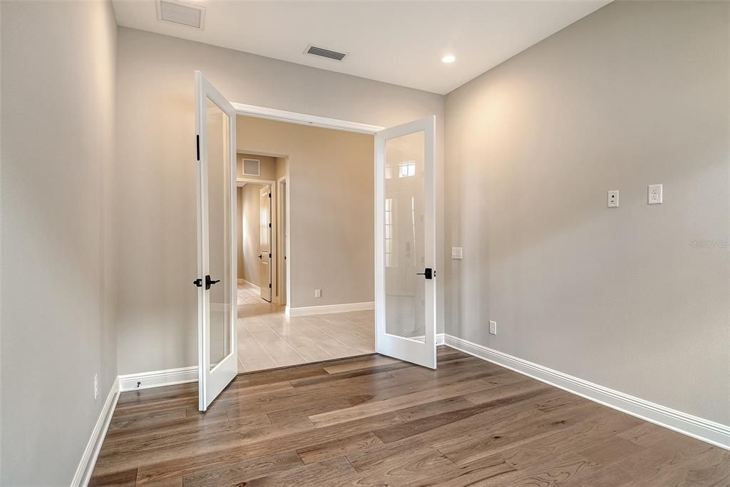 For Sale: $984,990 (3 beds, 3 baths, 2646 Square Feet)