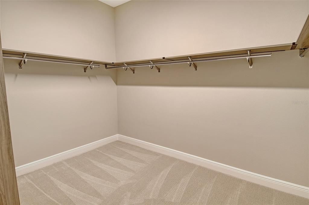 For Sale: $984,990 (3 beds, 3 baths, 2646 Square Feet)