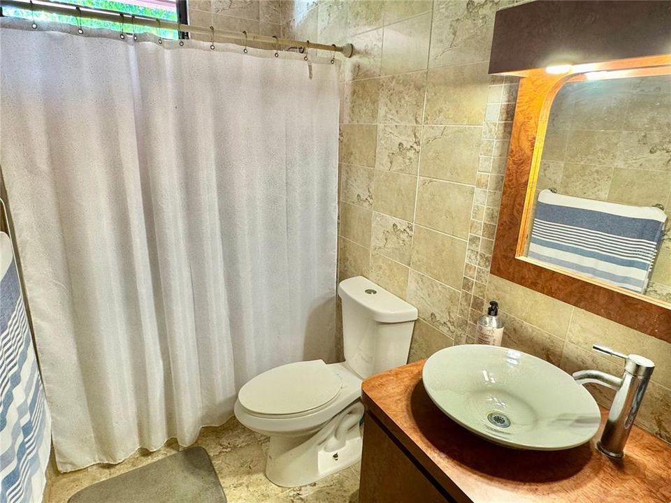 На продажу: $499,000 (3 спален, 2 ванн, 1250 Квадратных фут)