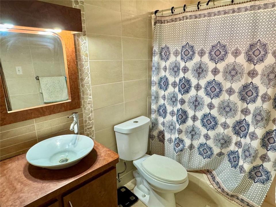 На продажу: $499,000 (3 спален, 2 ванн, 1250 Квадратных фут)