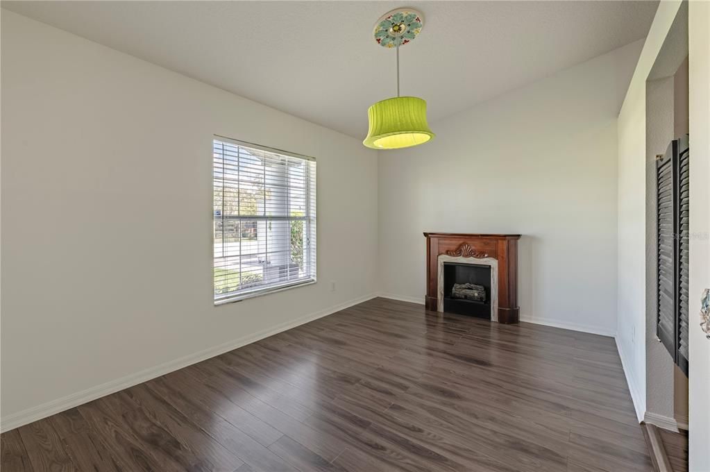 For Sale: $525,000 (4 beds, 2 baths, 2034 Square Feet)