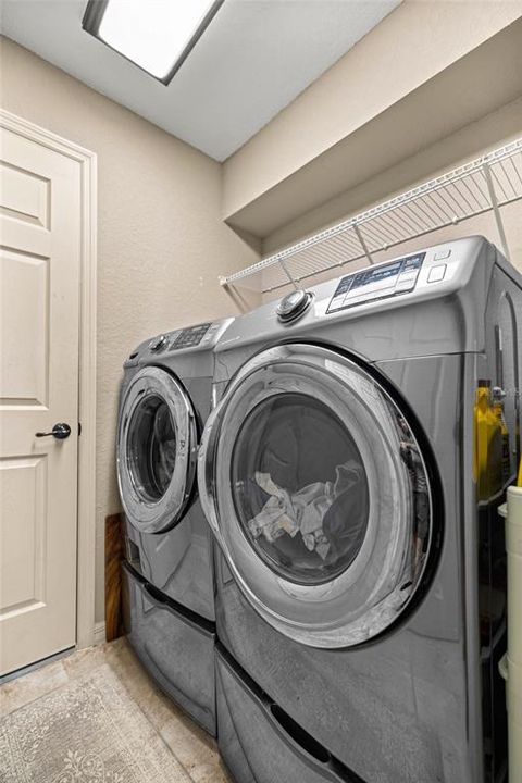 For Sale: $284,900 (4 beds, 2 baths, 1752 Square Feet)