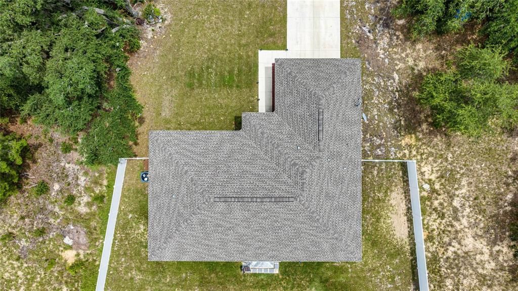 For Sale: $284,900 (4 beds, 2 baths, 1752 Square Feet)