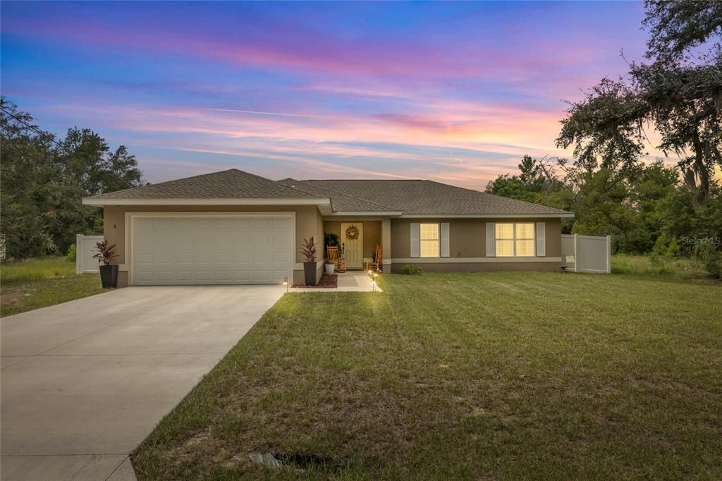 For Sale: $284,900 (4 beds, 2 baths, 1752 Square Feet)