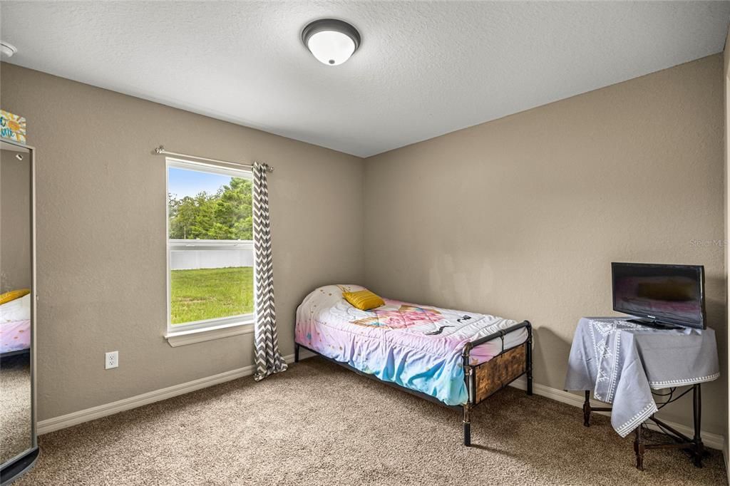 For Sale: $284,900 (4 beds, 2 baths, 1752 Square Feet)