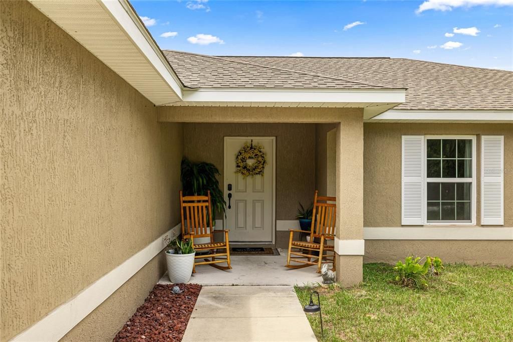 For Sale: $284,900 (4 beds, 2 baths, 1752 Square Feet)