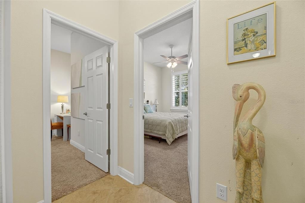 合同活跃: $575,000 (3 贝兹, 2 浴室, 2583 平方英尺)