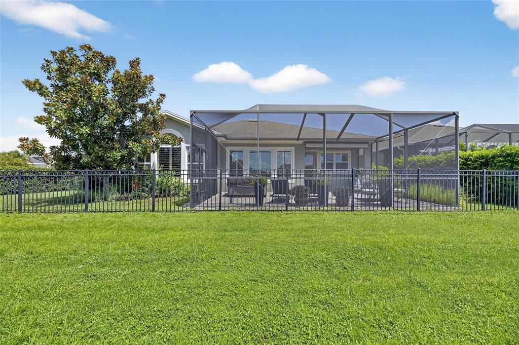 合同活跃: $575,000 (3 贝兹, 2 浴室, 2583 平方英尺)