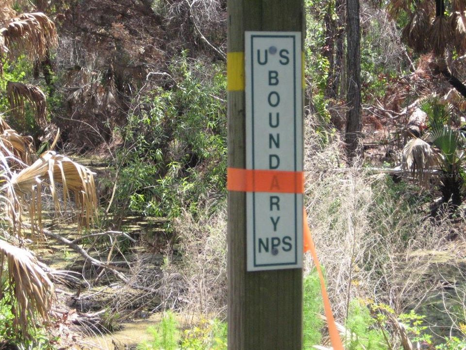 Под контрактом: $1,200,000 (53.30 acres)