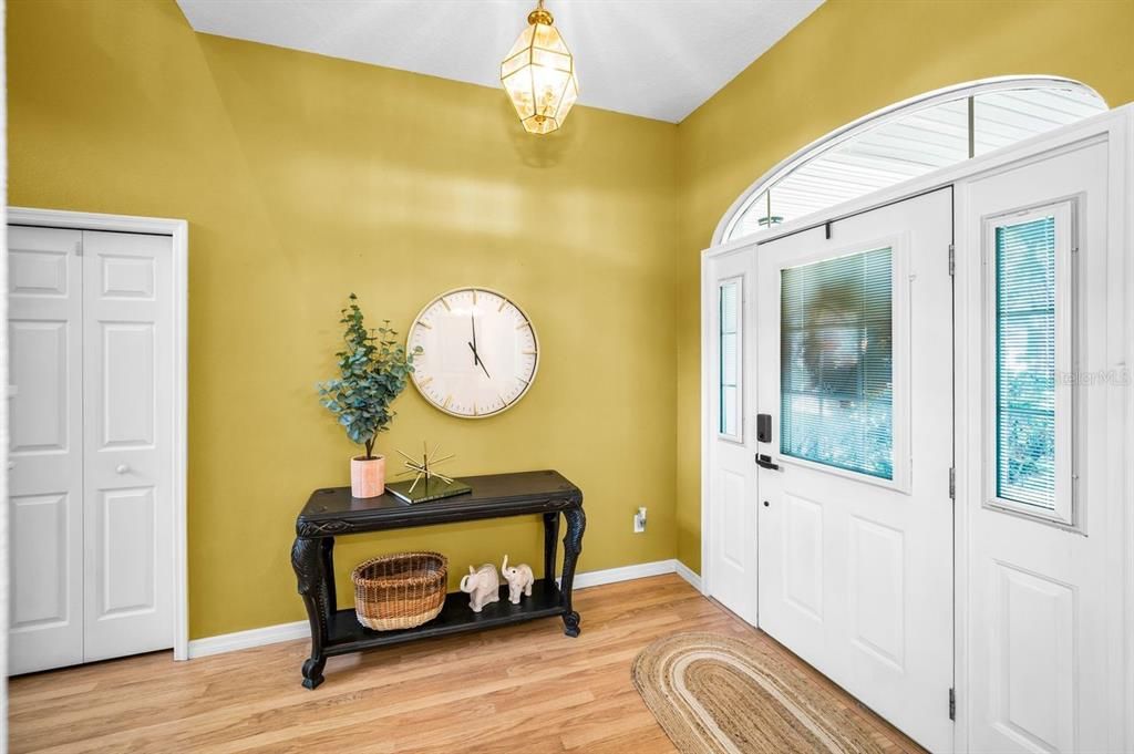 待售: $1,950,000 (3 贝兹, 2 浴室, 2595 平方英尺)