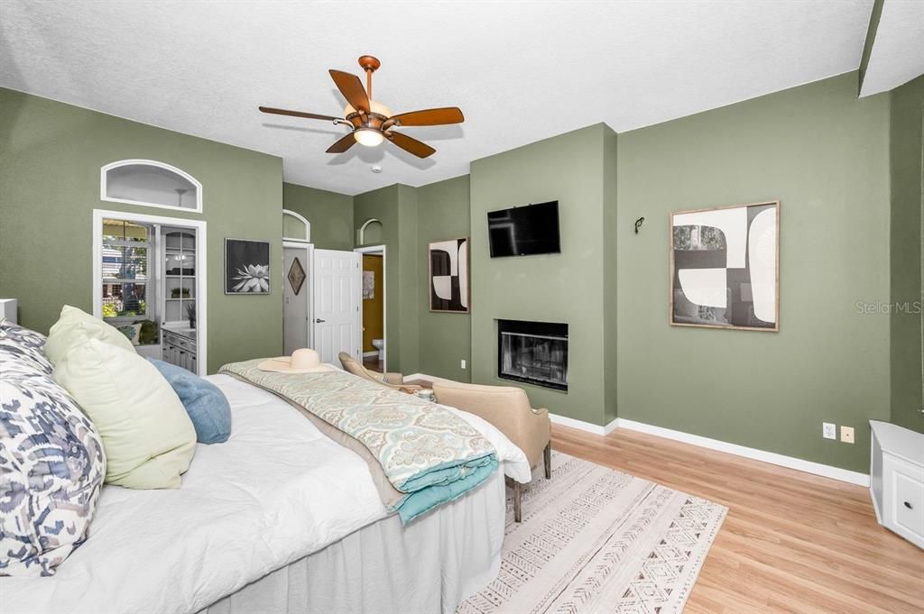 待售: $1,950,000 (3 贝兹, 2 浴室, 2595 平方英尺)