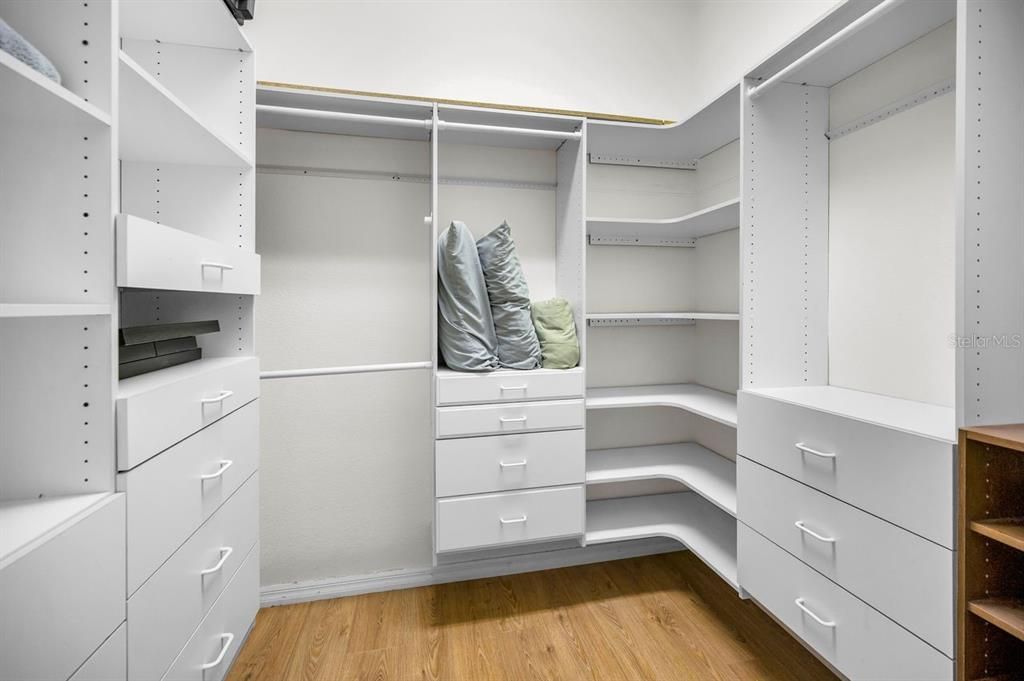 待售: $1,950,000 (3 贝兹, 2 浴室, 2595 平方英尺)