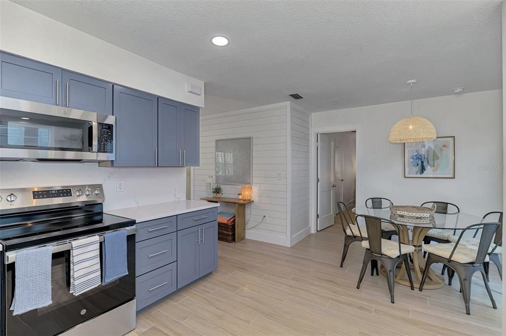 В аренду: $8,400 (4 спален, 4 ванн, 2134 Квадратных фут)