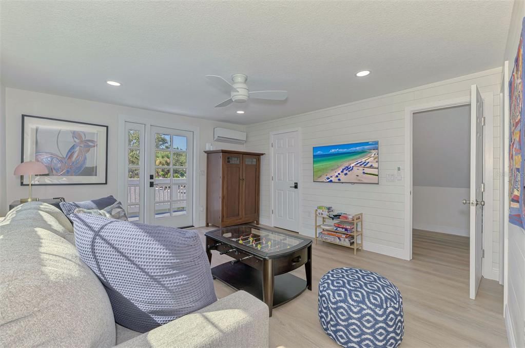 В аренду: $8,400 (4 спален, 4 ванн, 2134 Квадратных фут)