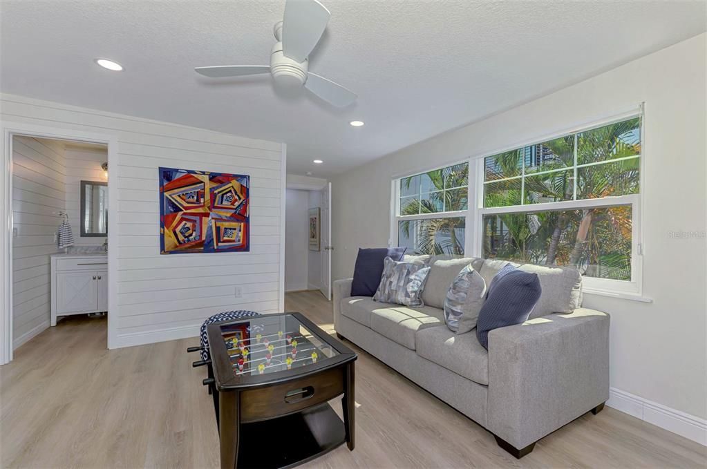 В аренду: $8,400 (4 спален, 4 ванн, 2134 Квадратных фут)