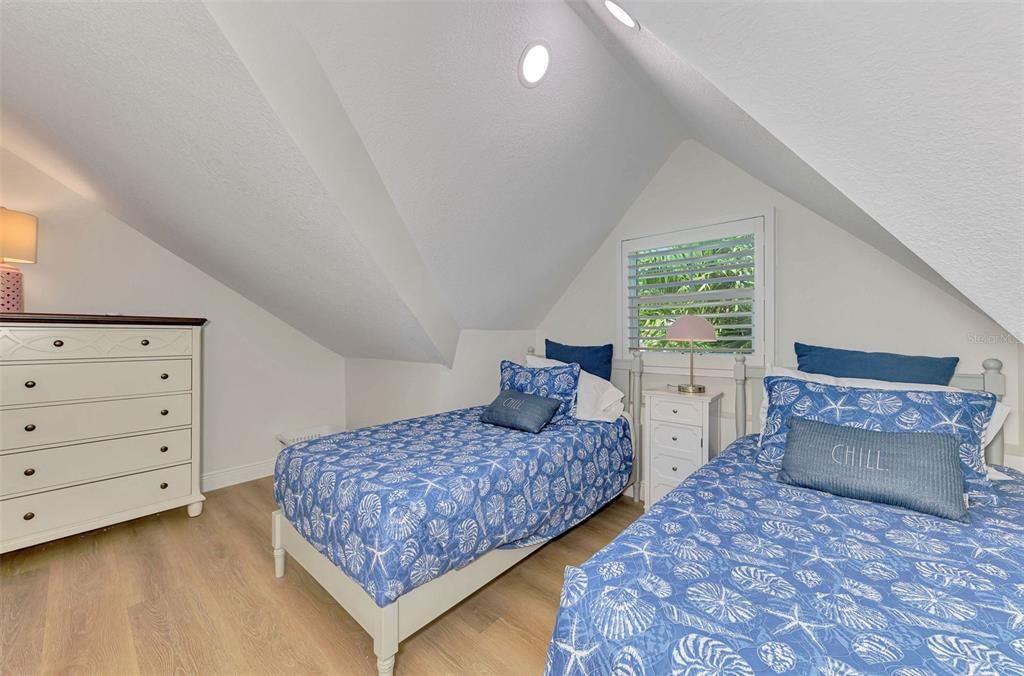 В аренду: $8,400 (4 спален, 4 ванн, 2134 Квадратных фут)